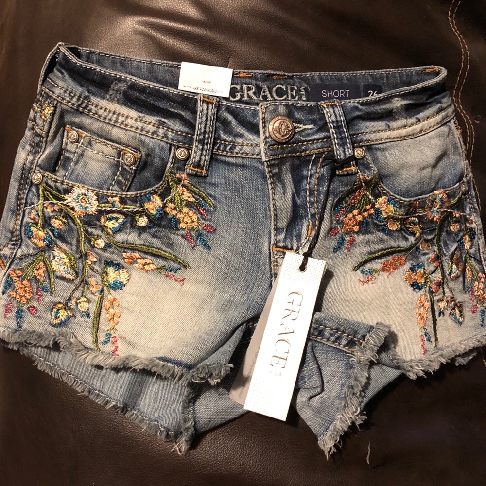 Grace in LA Jean shorts